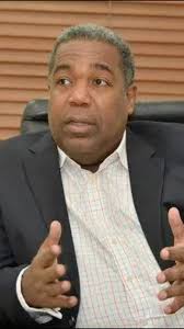 Muere de un infarto doña Rosa, esposa de Hipólito Mejía.