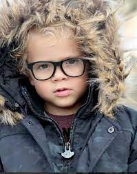Mini jake paul is my new roommate. Mini Influencer Tydus Talbott Or More Popularly Known As Mini Jake Paul Is Rocking Our Pratt Down Parka In Midnight C Jake Paul Jake Paul Team 10 Down Parka