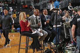 The clippers are finalizing deals with assistant coaches chauncey billups and larry drew, according to adrian wojnarowski. La Clippers News Chauncey Billups Will Officially Be Joining Tyronn Lue S Staff In Los Angeles Clips Nation