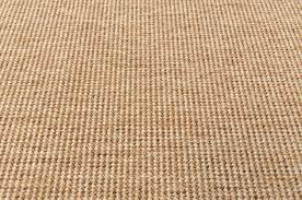 Legen sie wert auf handwebteppiche, sie halten in der regel deutlich länger als ein maschinell gefertigter. Outdoor Teppich Taffino Rips Natur Bordure Rot