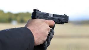 And it's important to note that this trigger kit only works with 2.0 pistols, so if you're in the market for a new trigger for your first gen m&p then keep scrolling. First Look The Performance Center M P M2 0 Full Size Pistol Tactical Life Gun Magazine Gun News And Gun Reviews