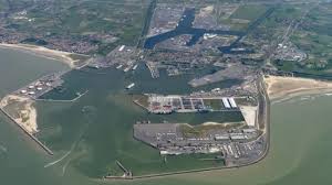 The port of antwerp is the port of the city of antwerp. Belgium S Antwerp And Zeebrugge Seaports Agree To Merge Operations