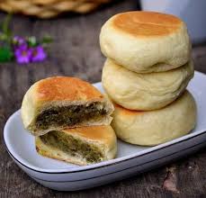 Lumpia goreng is a simple fried spring rolls filled with vegetables; Pia Basah Enak Keeprecipes Your Universal Recipe Box