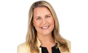 Tracy Hershey's Instagram, Twitter & Facebook