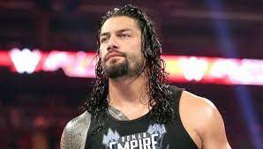 صور هل بدأ رومان رينز يستعيد عافيته يستمر غياب النجم رومان رينز بطل الحزام العالمي في wwe عن حلبات المصا roman reigns roman reigns family famous wrestlers