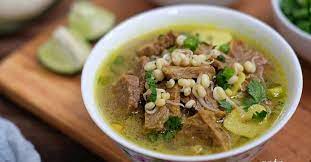 Soto daging sapi kuah bening. 5 Bumbu Soto Daging Lezat Dan Enak Kuahnya Segar Bikin Ketagihan