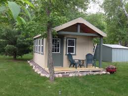 Land this will be the summer of the backyard guest house call it a back house, granny shed, she shed, or bunkie, the appeal of the secondary structure is only increasing. Guest House Sheds 5 Amazing Hospitality Shed Uses