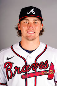 Dylan Dodd's Instagram, Twitter & Facebook