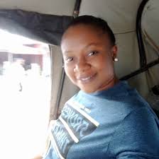 When 22-year-old Maria Elena Milagro de Hoyos went to the hospital in Key  West for tuberculosis, her attending physician, Carl Tanzler, immediately  fell in love with her. Unfortunately, she died after several