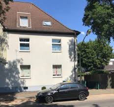 Altbau wohnung in zentraler lage in düsseldorf! 4 Zimmer Wohnung Zum Verkauf 40597 Dusseldorf Benrath Am Wald 22 Mapio Net