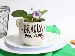 Existen varios tipos de juegos para los baby shower cristianos para proporcionar entretenimiento a los invitados. 12 Juegos De Baby Shower Recomendados Por Mamas Babycenter