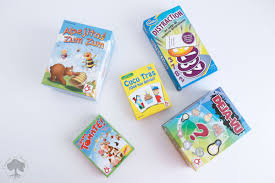 Voltea las cartas del memorama para buscar parejas de las más bellas imágenes y pon a prueba tu memoria visual. 5 Juegos De Mesa Para Mejorar La Memoria Creciendo Con Montessori