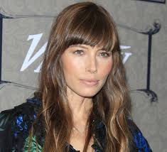 Sure, you can slather on some night cream and hope for the best, but what's really going to make you look younger is a flattering hairstyle. Four Hairstyles To Make You Look Younger Beauty South Africa