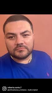 Roberto Sorto's Instagram, Twitter & Facebook