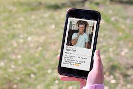 Dating apps promote a greater sense of control, comfort and safety, coduto explains. Dating App Dangers Is Swiping Safe The Daily Universe