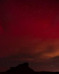 Little late to the northern lights post here but dang it was a wild time  getting images like this so far south!