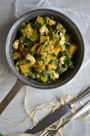 Curry De Chou Kale Et Pommes De Terre Aux Noix De Cajou Les Recettes De Juliette Chou Kale Recette Recette Choux Kale Recette