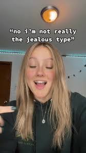 Amy Winkleman's Instagram, Twitter & Facebook