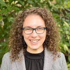 Amy Cannata's Instagram, Twitter & Facebook