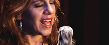 Do singing lessons change voice?