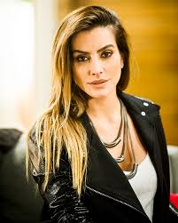 Keine provision für käufer & verkäufer! Cleo Pires Revela Que Mudou Nome Artistico Famosidades