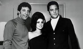 The autobiography, jones revealed his wife battled health issues in the past, including depression. Tom Jones Wife How Did Sir Tom And Linda Meet Most Beautiful Girl Music Entertainment Express Co Uk