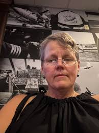 should've left me alone if i wasn't what you wantėd.