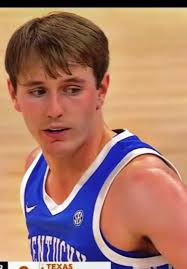 Travis Perry Shines in Kentucky Basketball Highlights