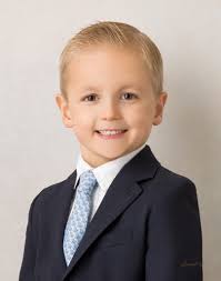 Two incredible pianists won the First and Second Prizes in the 2025 CIMC  Concert Artist Group, Rising Star Category — Antony Yan Tong Chen from New  Zealand and Yijiao Wang from China.