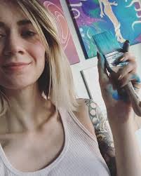 Days spent in the studio are some of my favorite by far. 🩵