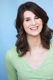 Holly Mcdowell's Instagram, Twitter & Facebook