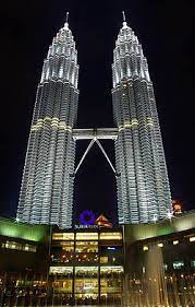 Book golden suites hotel, kuala lumpur on tripadvisor: Kuala Lumpur Golden Triangle Reisefuhrer Auf Wikivoyage