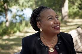 Kim Gaddy's Instagram, Twitter & Facebook