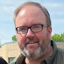 Larue A. Graham, Jr. (@graham_larue)