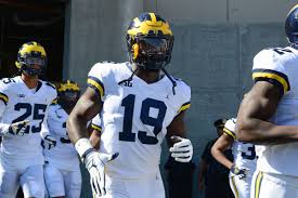 Now, using the draft network's 2021 draft simulator, dive into our 2021 mock draft with the order setting based on recent super bowl odds from the 2020 nfl draft class didn't provide much at tight end, don't expect that to be a problem in 2021. Espn S Todd Mcshay Projects Colts To Select Michigan Edge Kwity Paye In Recent 2021 Nfl Mock Draft Stampede Blue