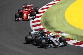 Ob das mit ihrem kumpel oder nachbarn zu hause, im nach dem ende der f1 weltmeisterschaft 2017 belegen die ersten 3 plätze die fahrer louis hammilton für mercedes mit 363 punkten, sebastian. Ferrari Vor Wm 2018 So Soll Mercedes Uberholt Werden Formel 1 Speedweek Com