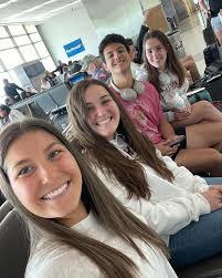 It's about time to officially meet our red team… HERE'S OUR 2024-2025 RED  TEAM ROSTER!!!! #1 Nicole Ngo #2 Lexi Abbey #4 Abby Hendricks #5 Emily  Osborn #6 Julia Fallgren #7 Mo