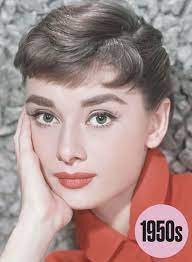 目元は世間を映す鏡 アイメイクのトレンド100年史 in usa クラシックメイク キャットアイメイク オードリー ヘップバーン