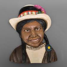 Cholita King Mahoganny Handcarving Inca Andes Traditional Bolivia Peru  Native Chullo Poncho Awayo Quechua Girl