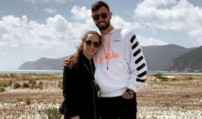 The former sporting lisbon midfielder has started off his manchester united career on a high and the fans are not only liking the player but also his wag. Bruno Fernandes Wife Who Is Ana Pinho Do They Have Children Meet Man Utd Star S Wife Sports Life Tale