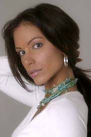 Cathy Bliss's Instagram, Twitter & Facebook