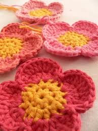 This will show how to crochet an easy flower for beginners with a slow video explaining everything step by step. Simple Crochet Flower