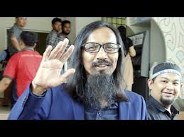 Sofi jikan @ pak salam erwi joko anuar dalam komedi hantu kak limah balik rumah. Sofi Jikan Diperintah Bela Diri Kes Berita Harian