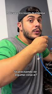 Preste atenção no meu dedo 👉🏻