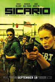 Moa01 Sicario Transitshelter 2 Jpg Jpeg Image 1350 2000 Pixels Scaled 45 Peliculas En Linea Peliculas Peliculas Gratis