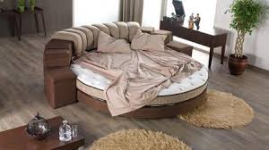 Yuvarlak Yatak Modelleri Nevresim Takimlari Puf Minder Yatak