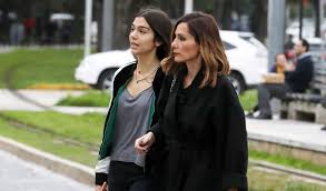 Αυτή είναι η επίσημη ιστοσελίδα της δέσποινας βανδή. Despoina Bandh Bolta Kai Shopping Me Th Melina Ths Sth Glyfada Znews