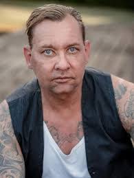 Kurt Hafner's Instagram, Twitter & Facebook