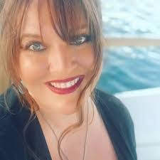 Leona Ballard's Instagram, Twitter & Facebook