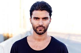 Giving a 90\100 to a song from r3hab is unexpected (after our critics to his album), but a delicious surprise. Lullaby R3hab Letras Mus Br